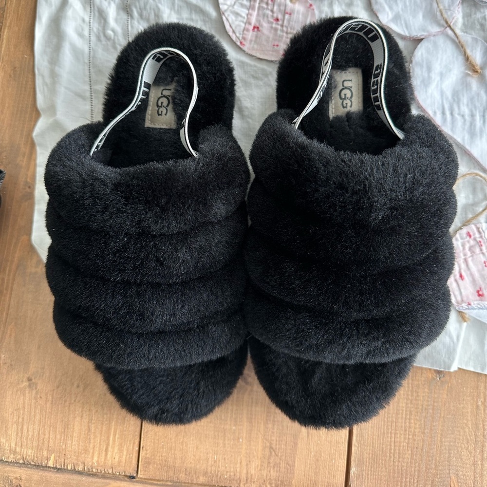 Ugh fluff yeah slippers